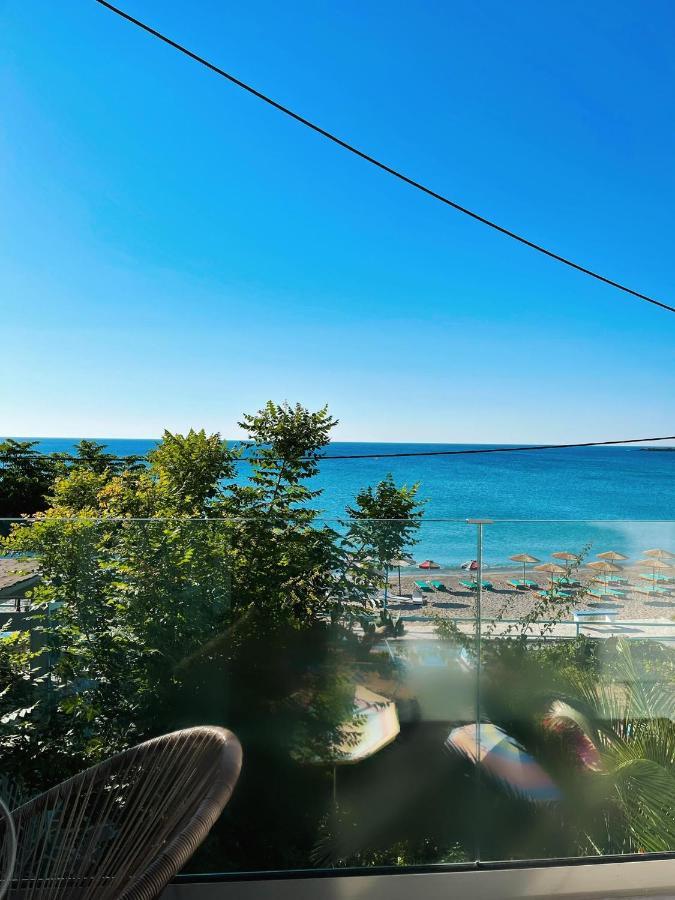 Delfini Beach Hotel & Suites Archangelos  Exterior foto