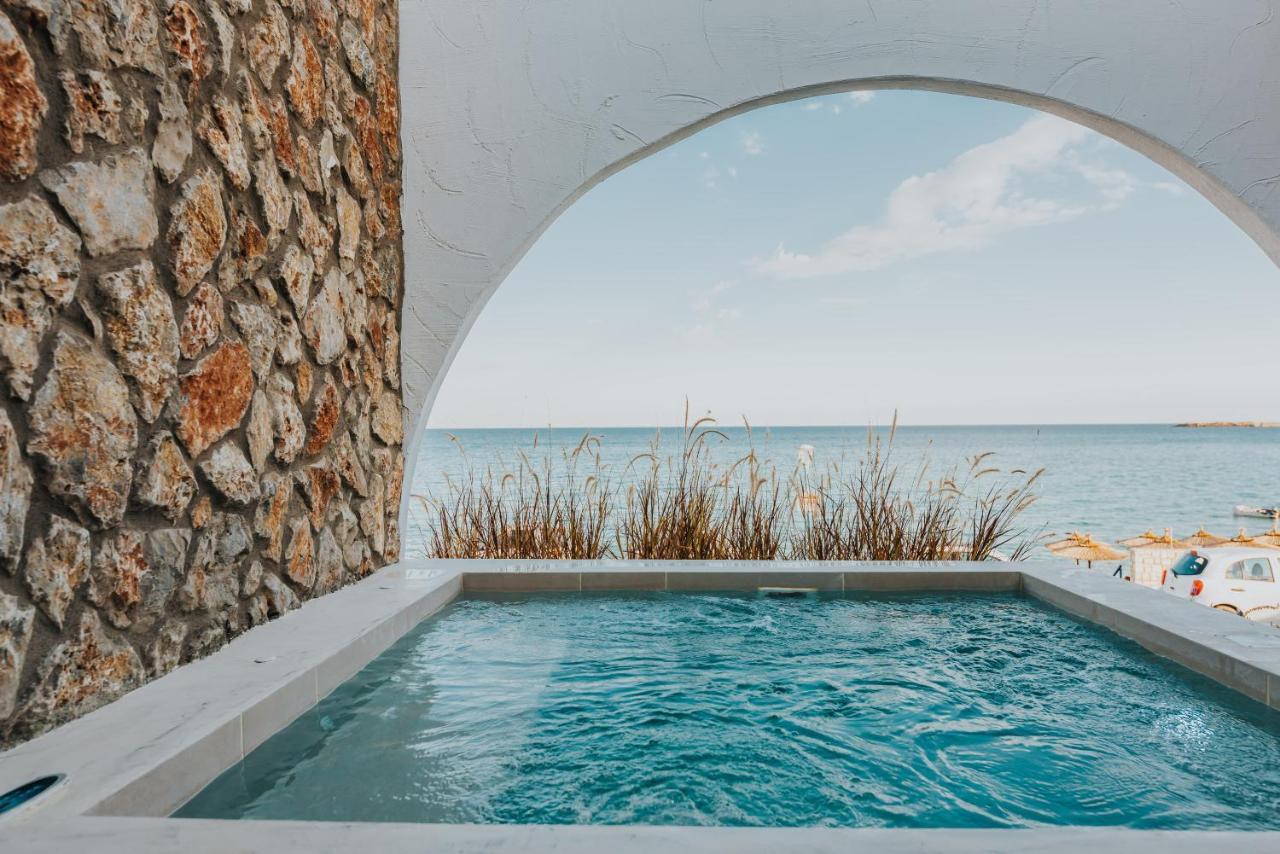 Delfini Beach Hotel & Suites Archangelos  Exterior foto