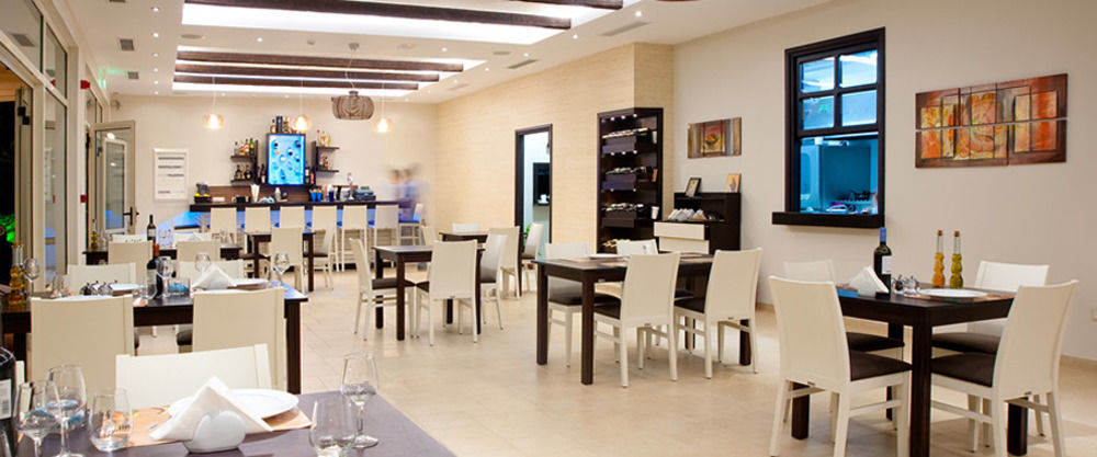 Delfini Beach Hotel & Suites Archangelos  Exterior foto